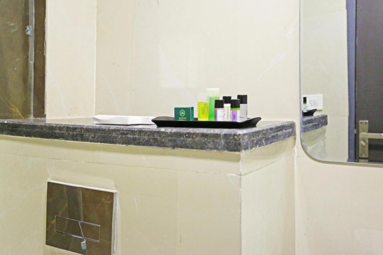 Hotel Apple Villa - Near Delhi Airport With Free Airport Transsfer Neu-Delhi Exterior foto