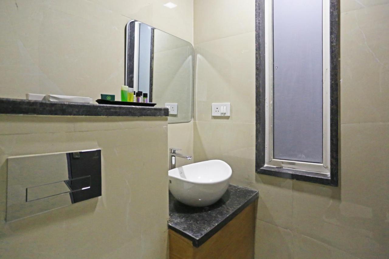 Hotel Apple Villa - Near Delhi Airport With Free Airport Transsfer Neu-Delhi Exterior foto