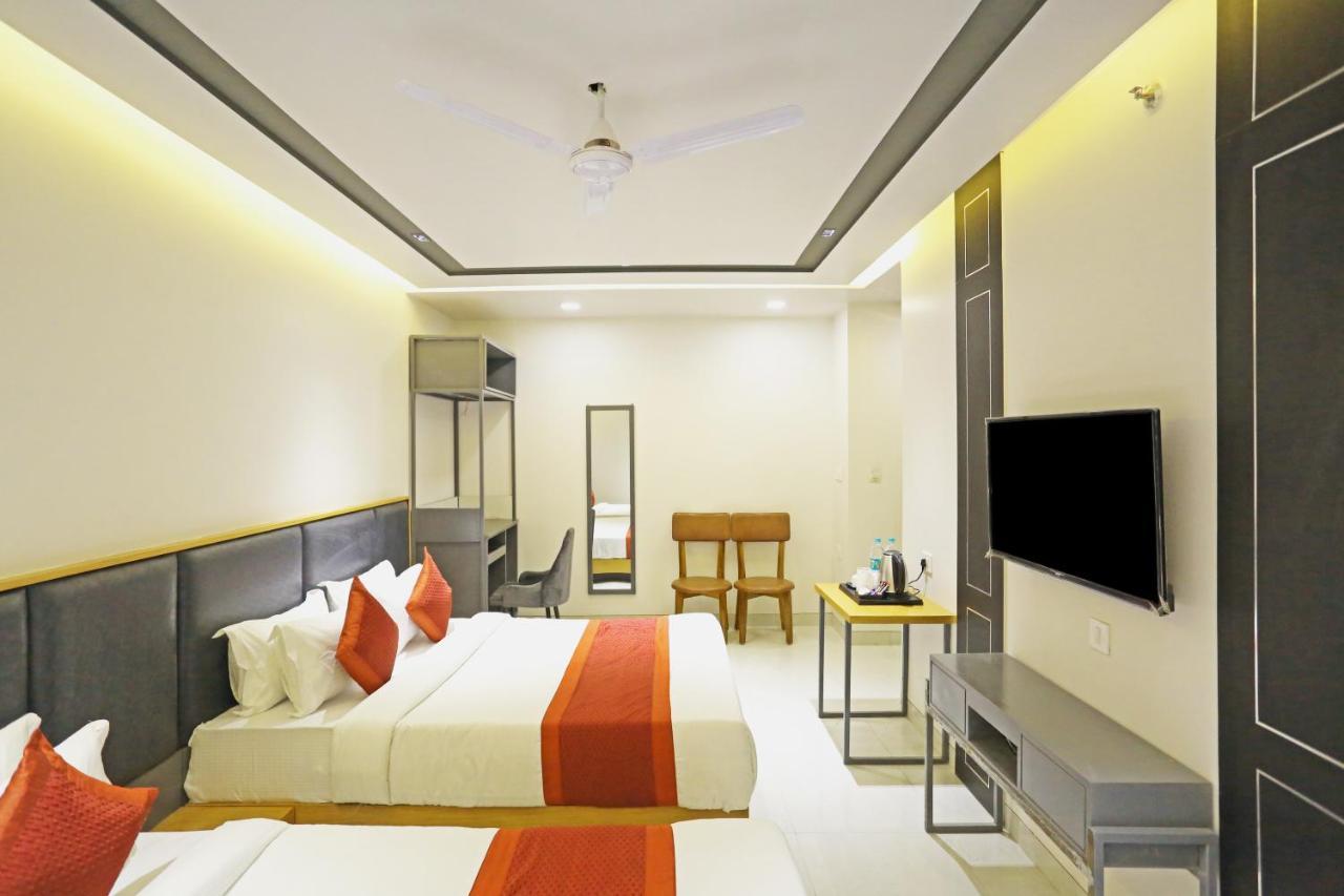 Hotel Apple Villa - Near Delhi Airport With Free Airport Transsfer Neu-Delhi Exterior foto