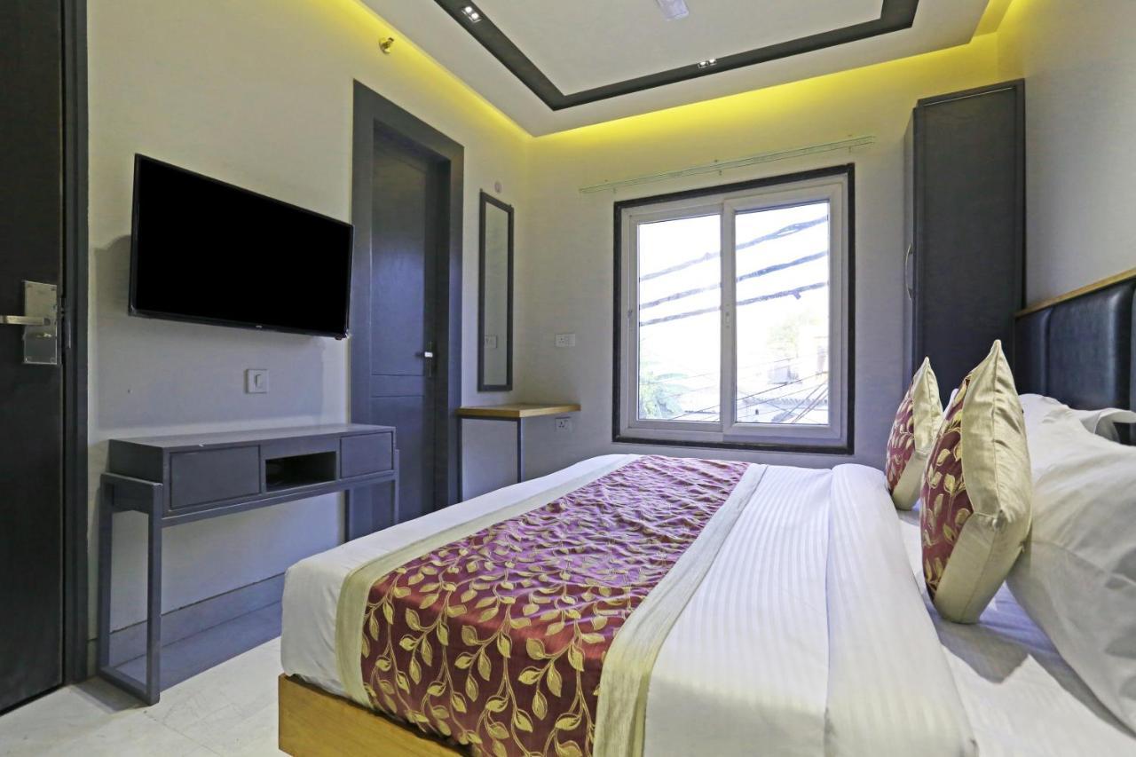 Hotel Apple Villa - Near Delhi Airport With Free Airport Transsfer Neu-Delhi Exterior foto