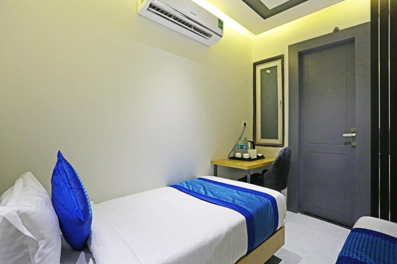 Hotel Apple Villa - Near Delhi Airport With Free Airport Transsfer Neu-Delhi Exterior foto